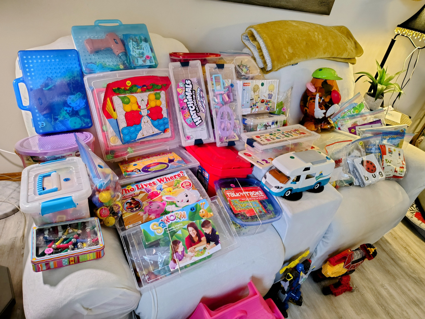 Huge Children's Toys and Games Lot - photo 4