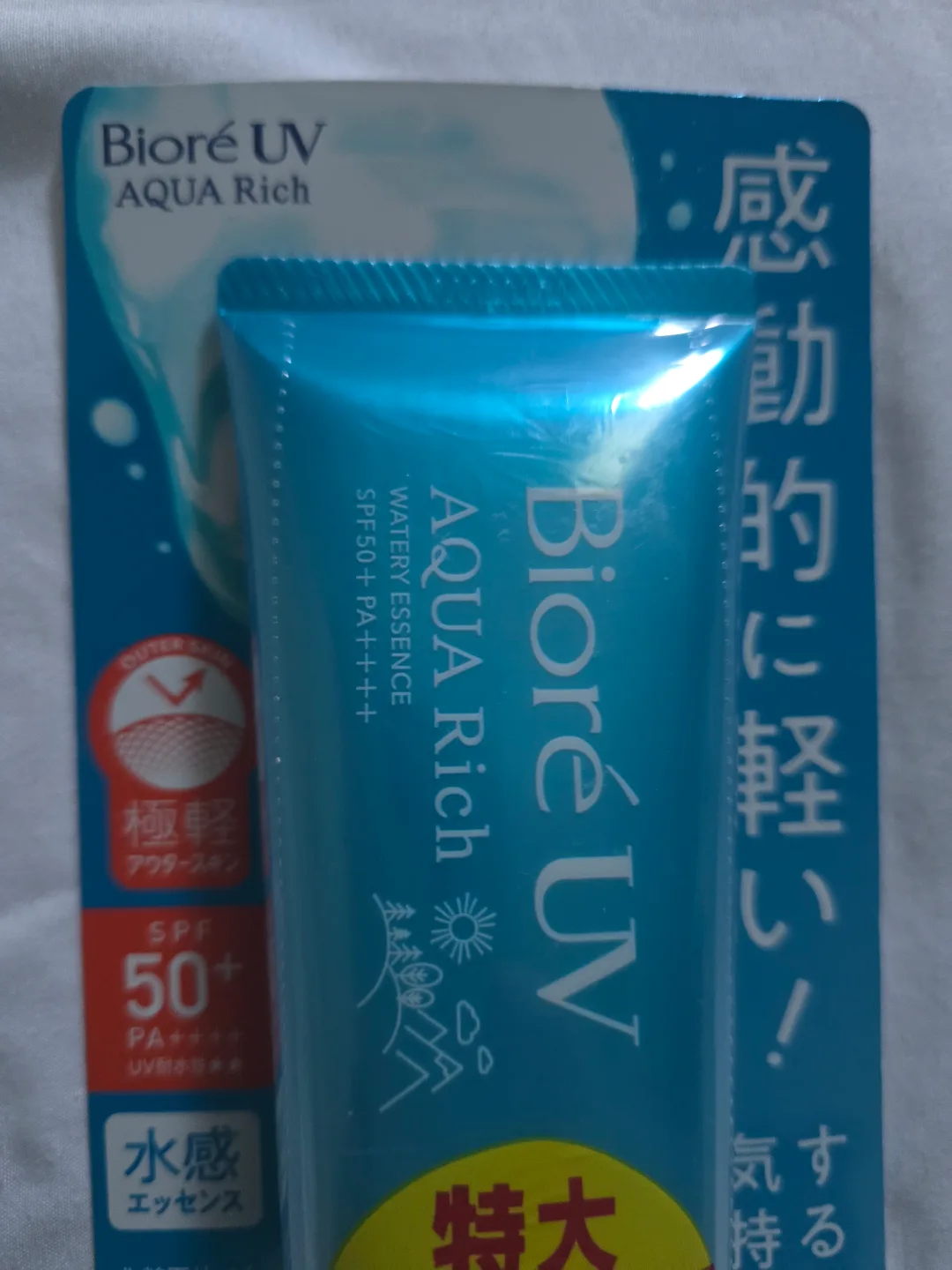 BIG BIORE UV Aqua Rich Sunscreen SPF 50+ PA++++ 110g image indicator(3)