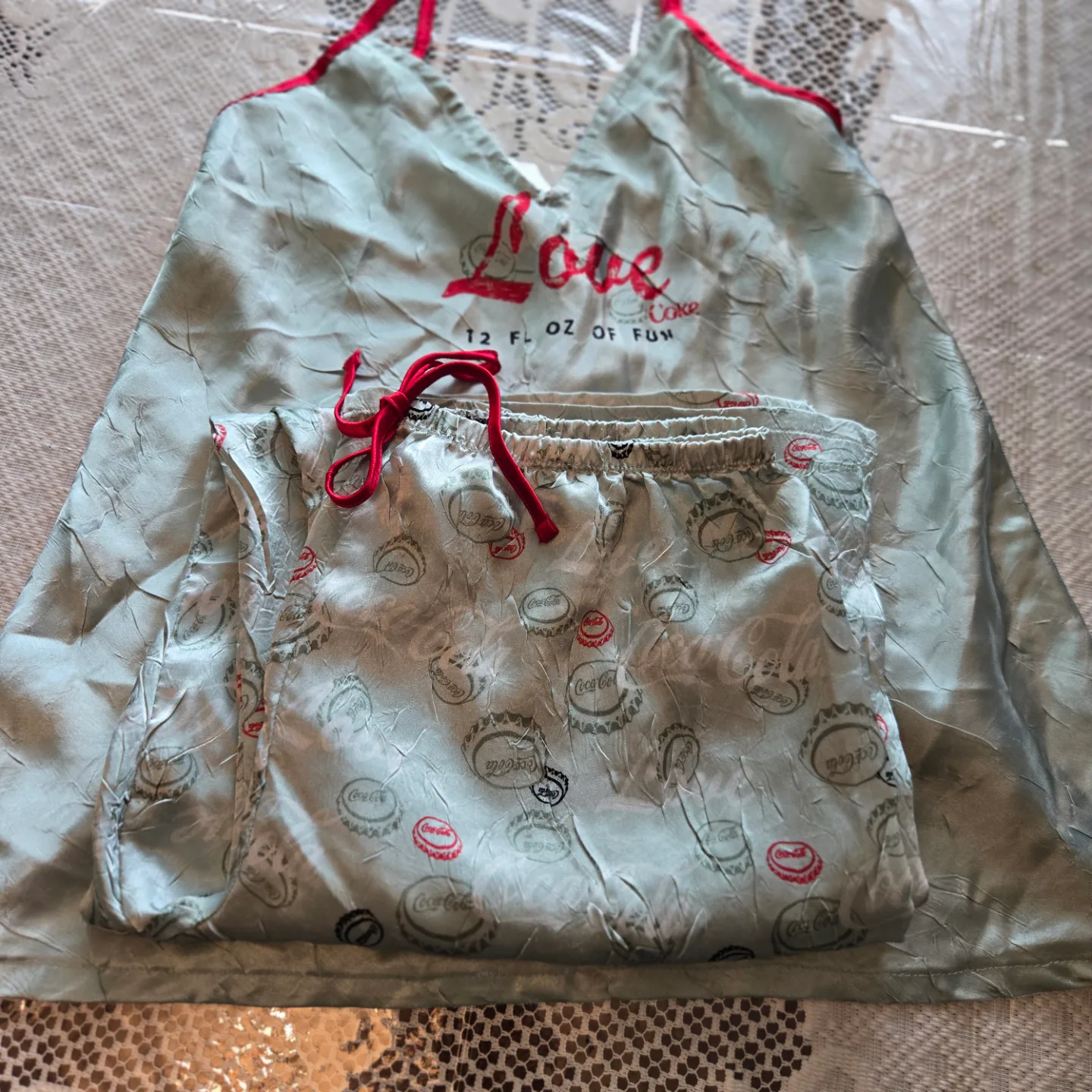 Coca-Cola Women's Size Large Satin Pajama Set #freecycle image indicator(3)