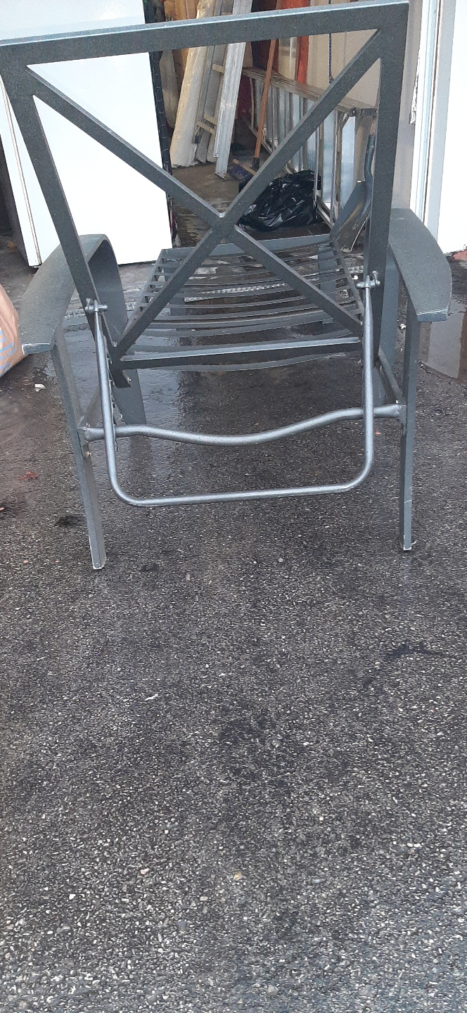 Outdoor Chaise Lounge. Cushion not included