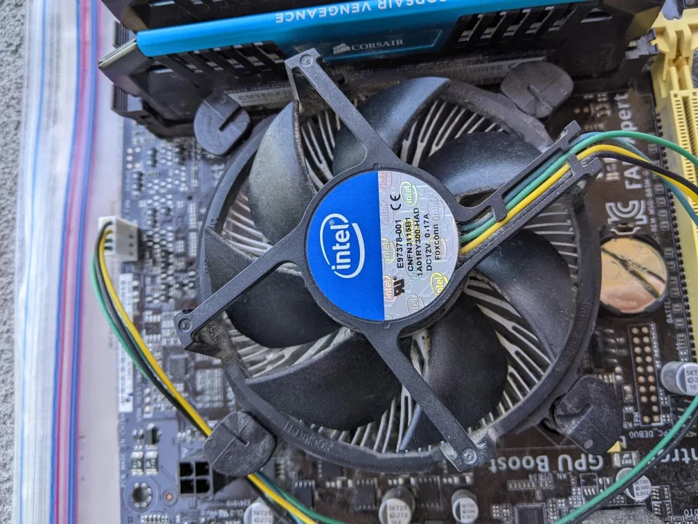 Intel Core i5-4570 3.2GHz Quad-Core Processor image indicator(3)