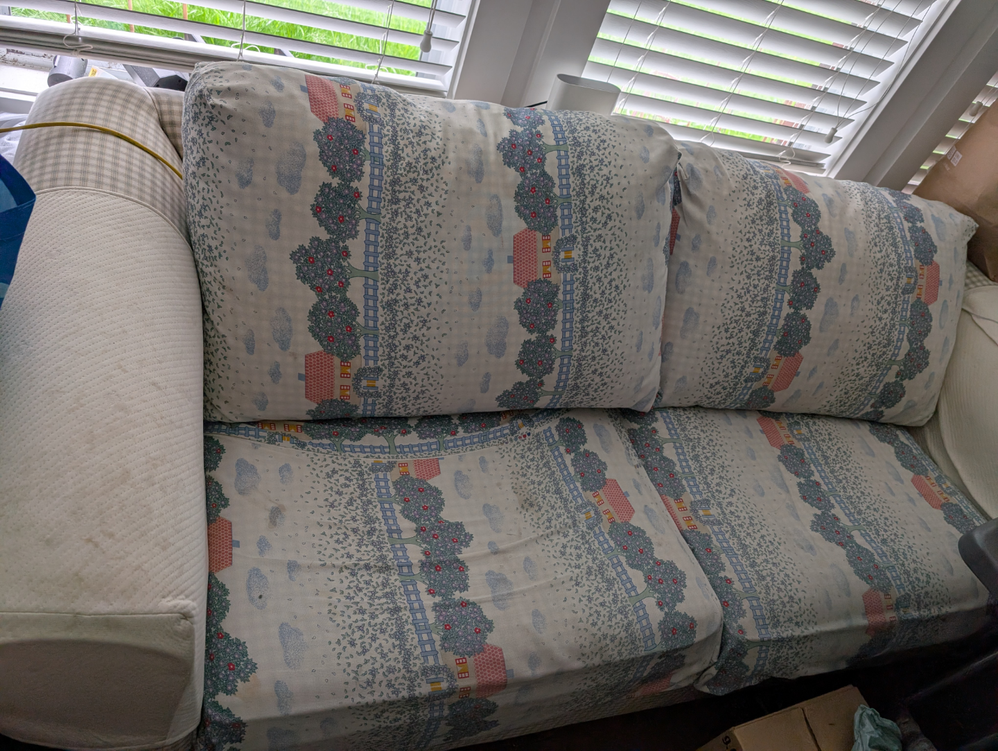 Two-seater Sofa Bed