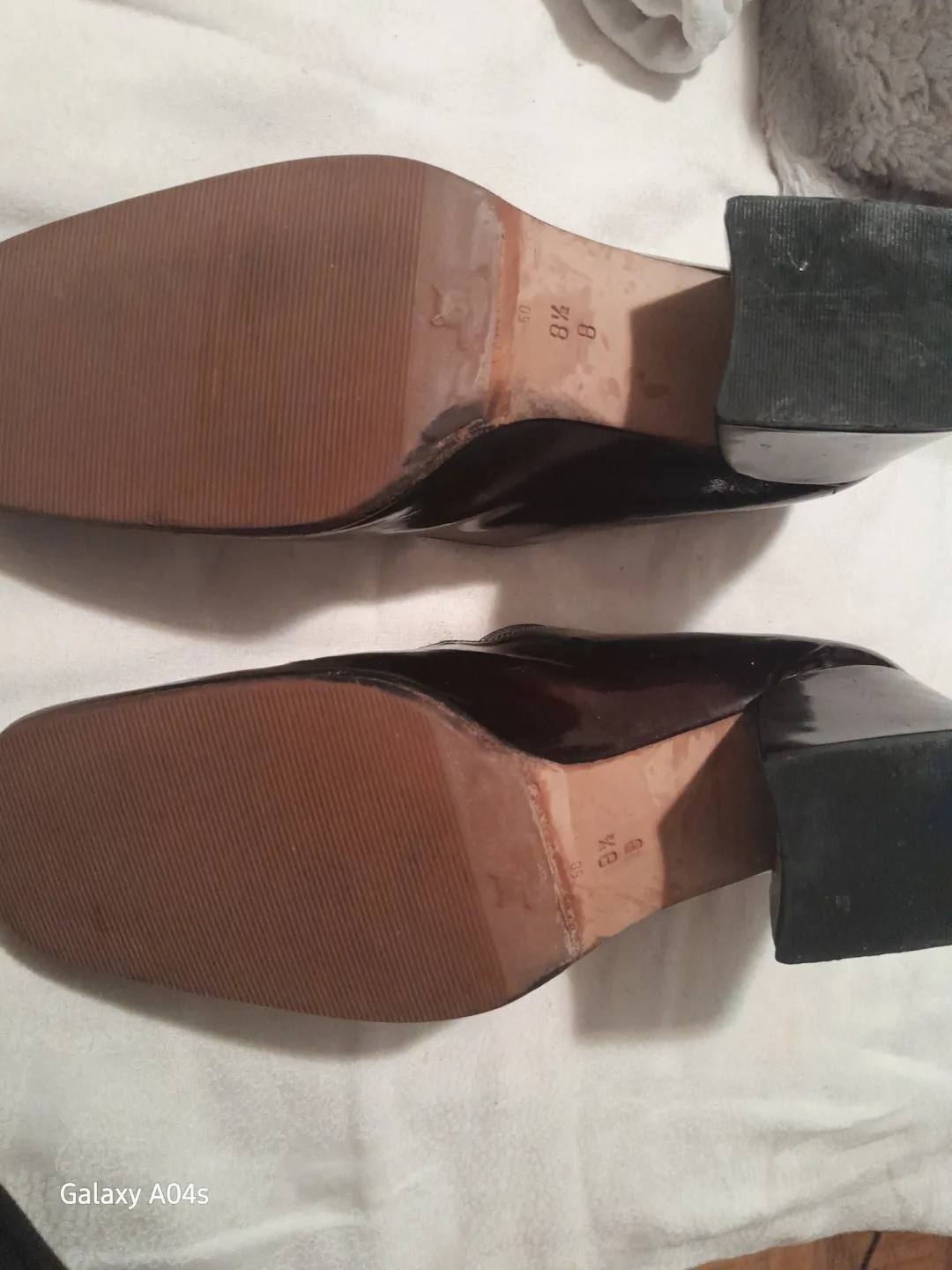 VS Made in Italy Women's Patent Leather Block Heel Shoes Size 8 image indicator(4)