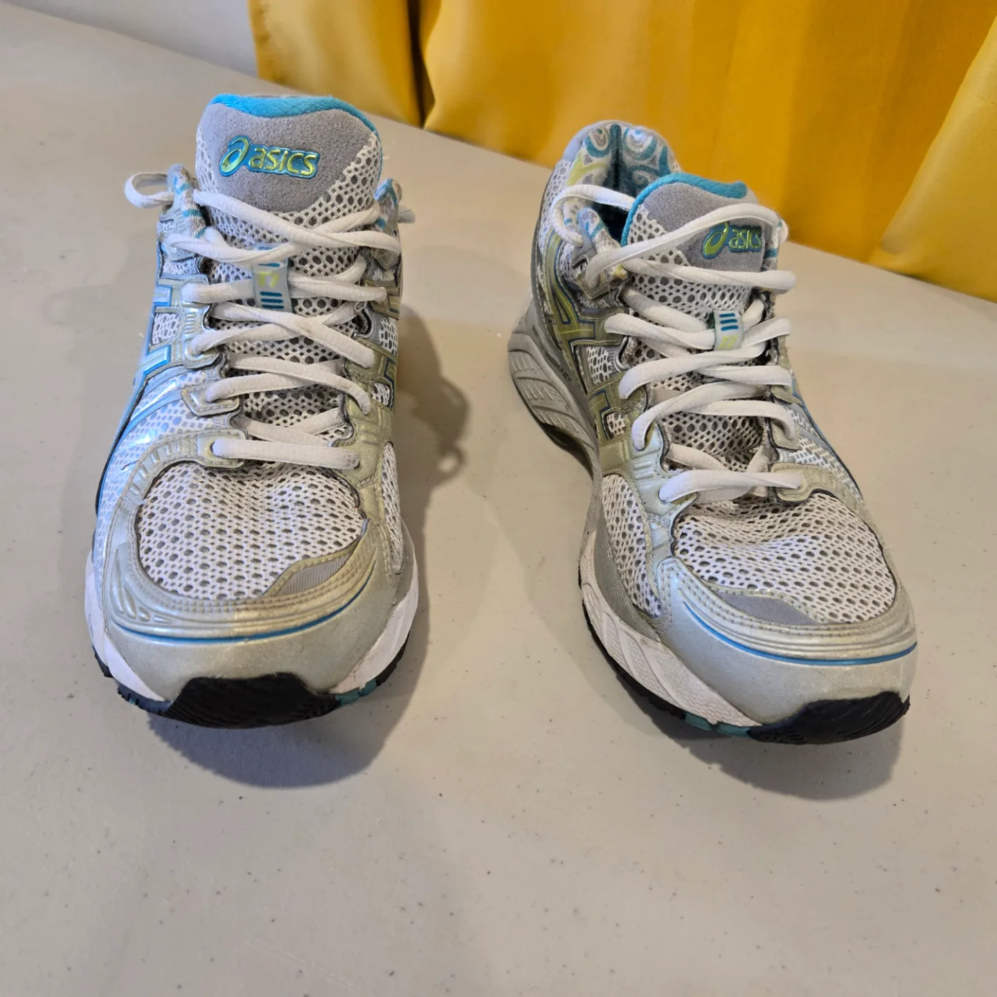 ASICS Gel-Kayano Women's Running Shoes thumbnail