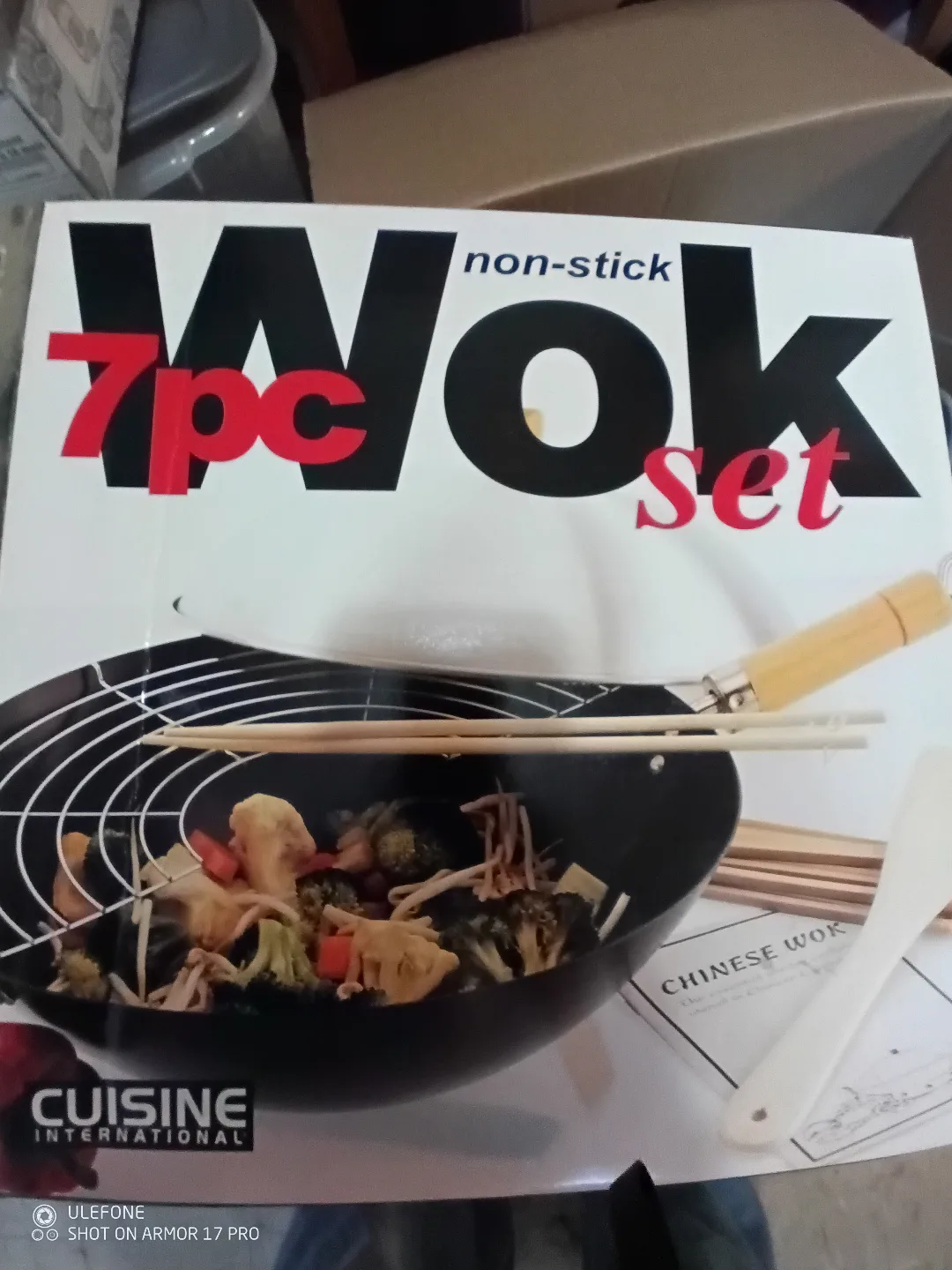 pending-7-Piece Cuisine International Non-Stick Wok Set thumbnail