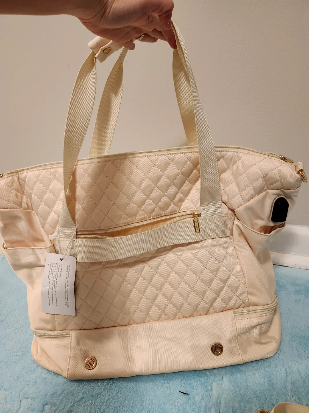 Cream Quilted Travel Duffle Bag Set image indicator(3)