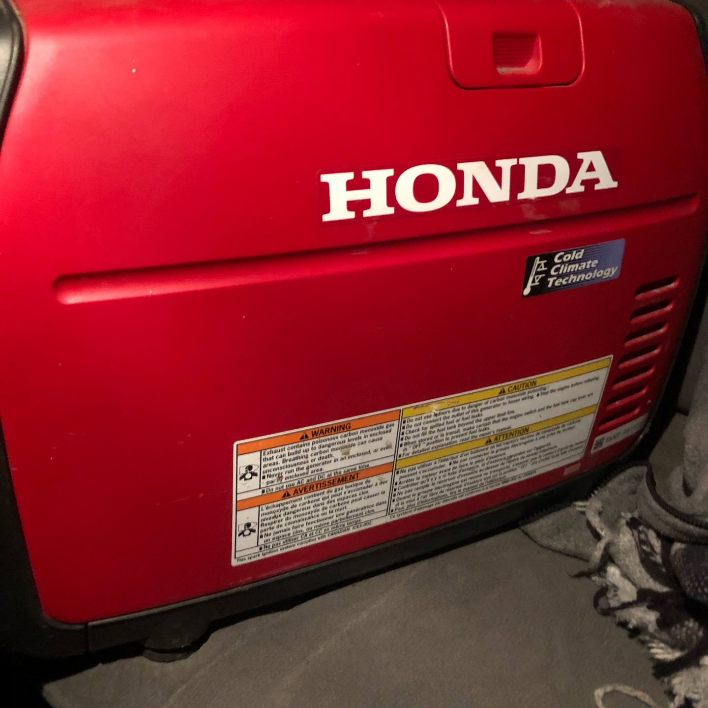 Honda EU2200i Inverter Generator - photo 2