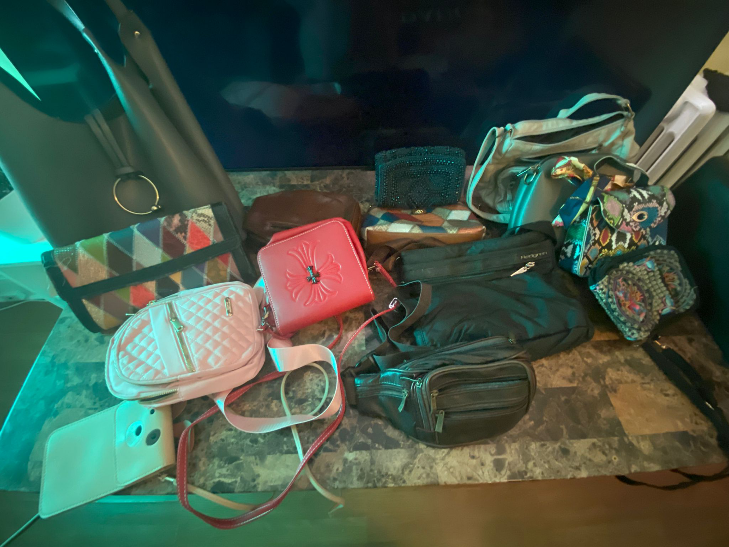 Bundle of 10+ Women's Handbags & Purses