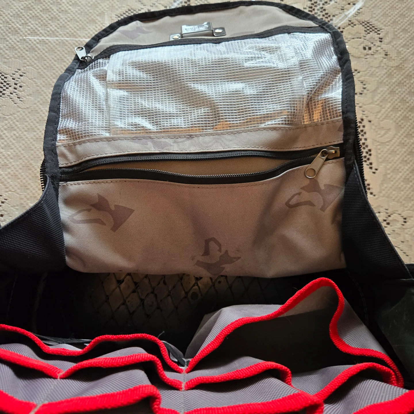 Husky Tool Backpack image indicator(6)