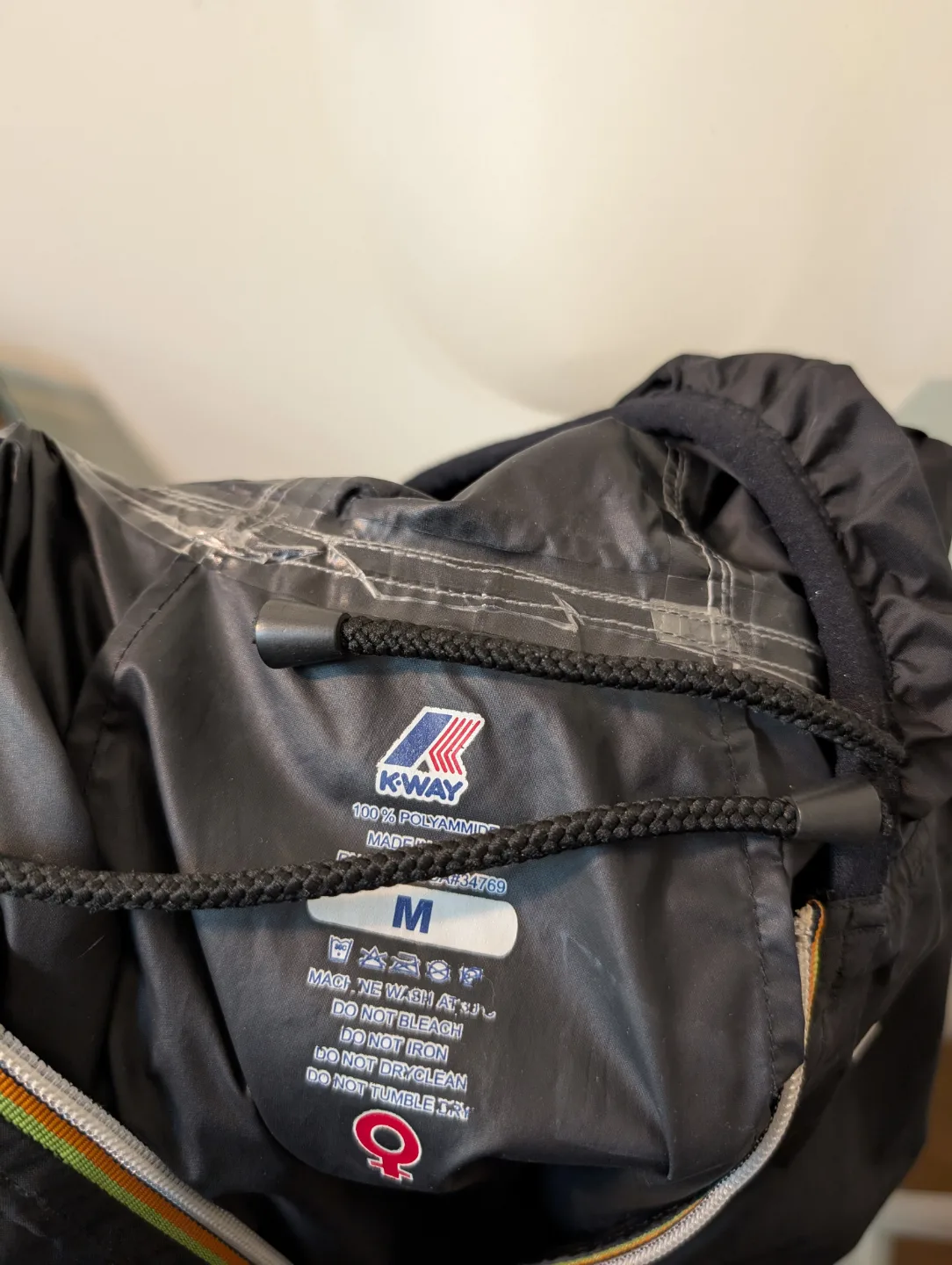 K-Way Black Windbreaker Jacket - Size M image indicator(4)