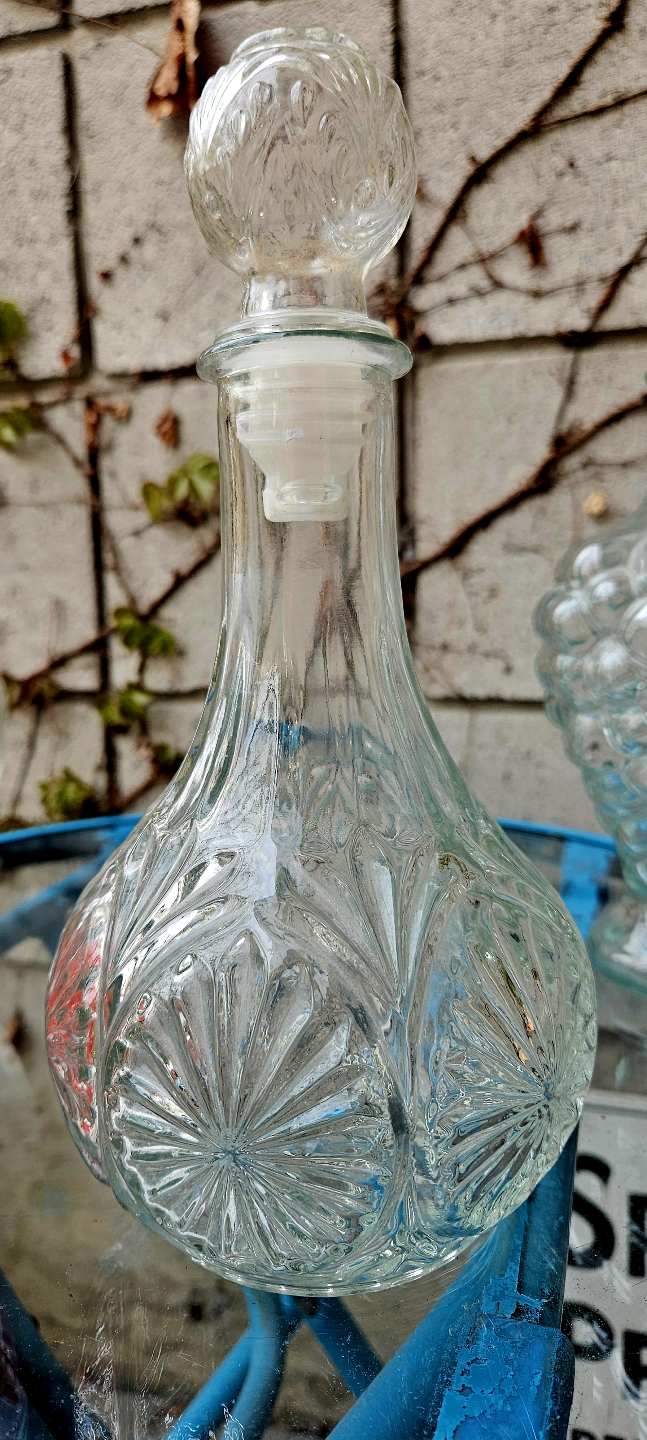Variety of Glass decanters - photo 5