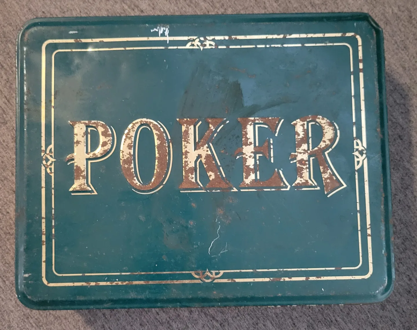 Vintage Jax Professional Poker Set in Tin Case thumbnail