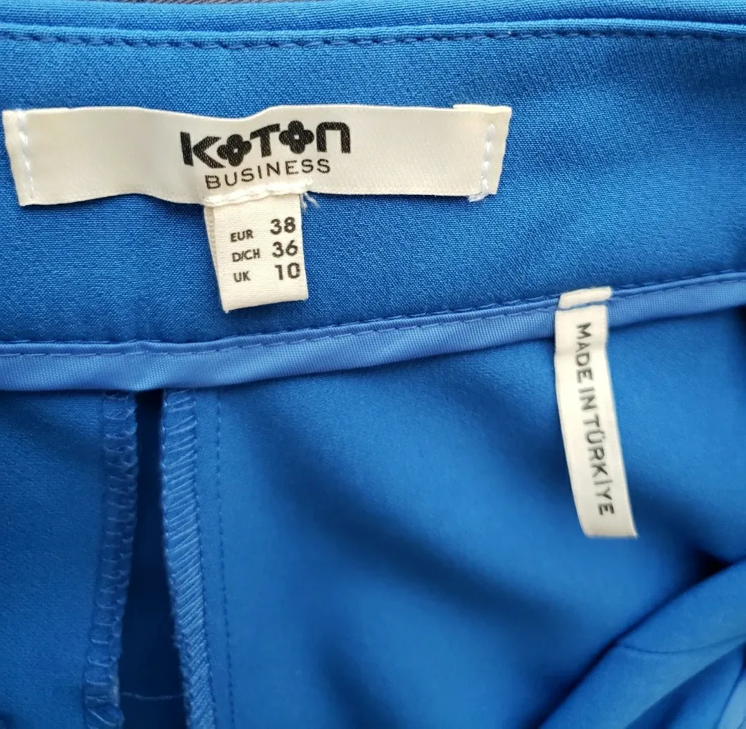 Magnificent Blue Pants image indicator(2)