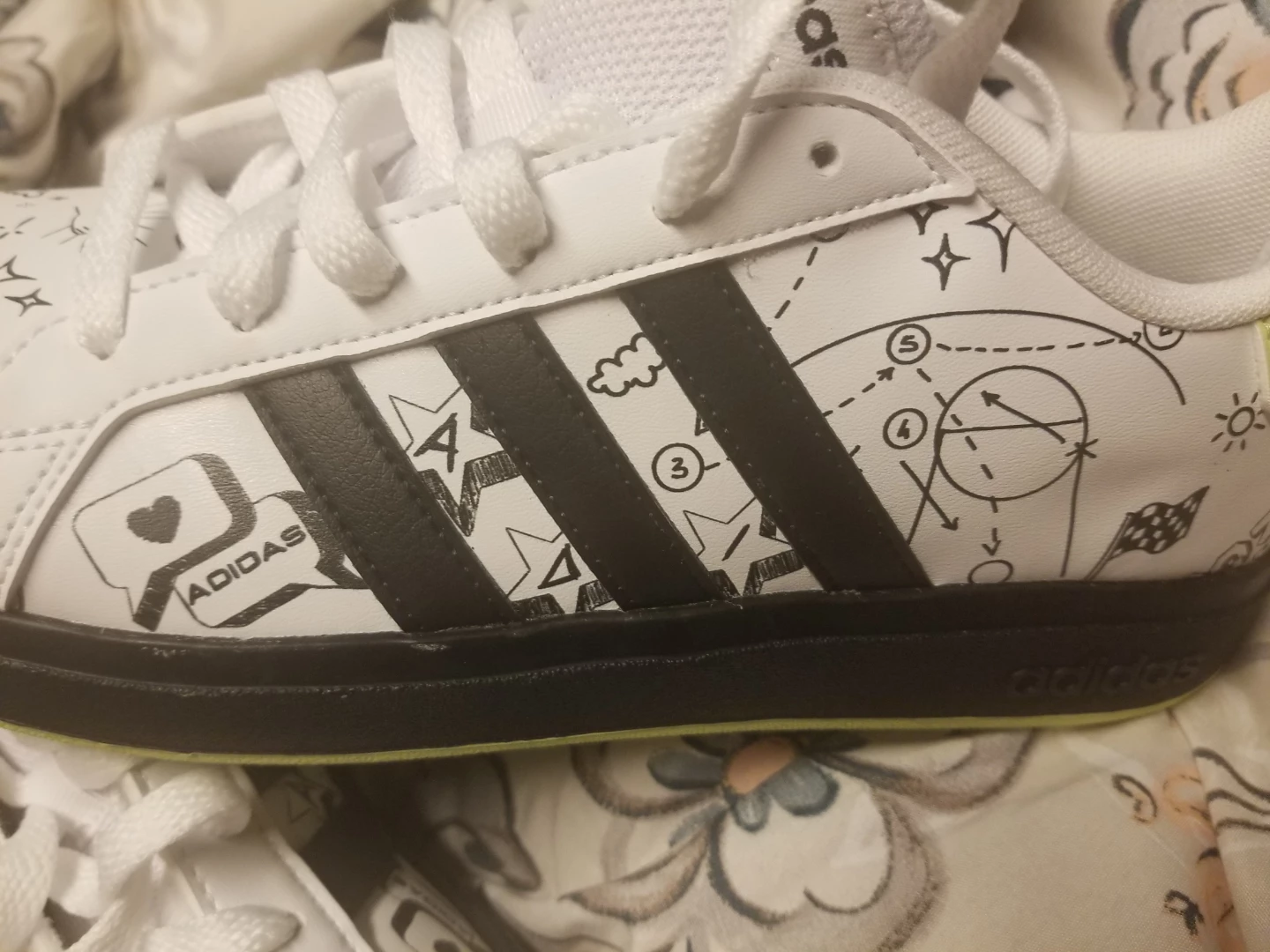 Adidas Court Side Sneakers for tennis