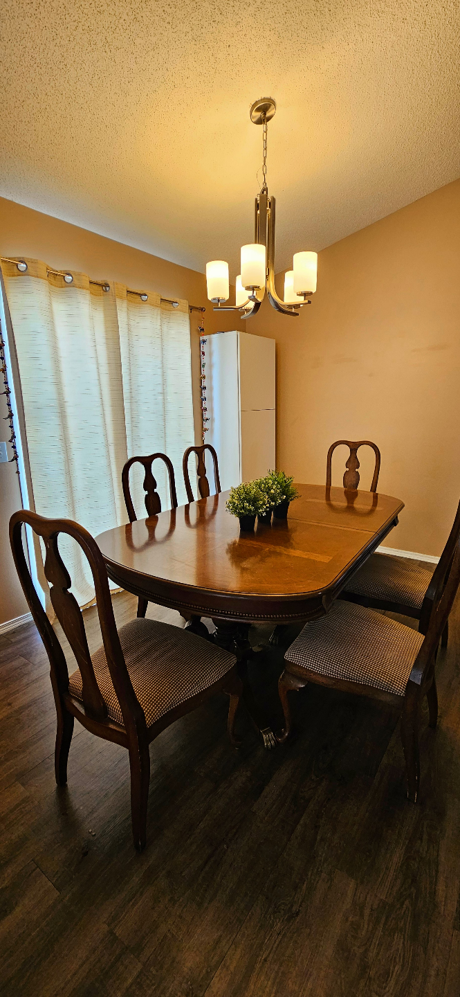Vintage Dining Set - photo 2