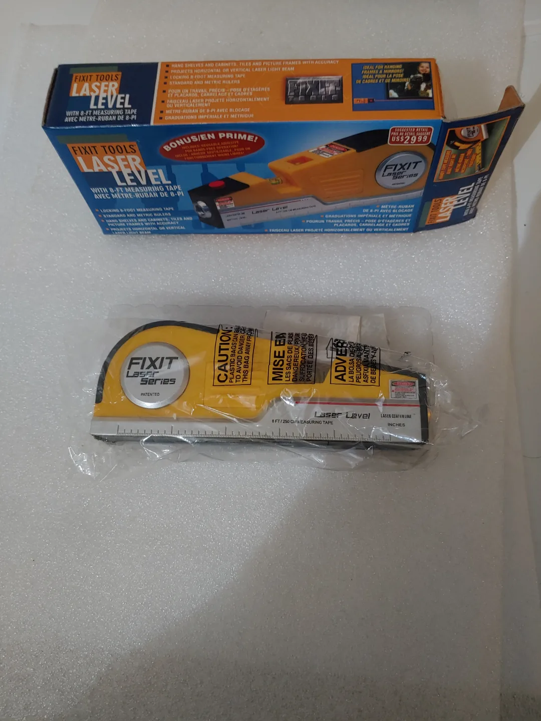 Fixit Tools Laser Level with 8-Foot Measuring Tape image indicator(2)