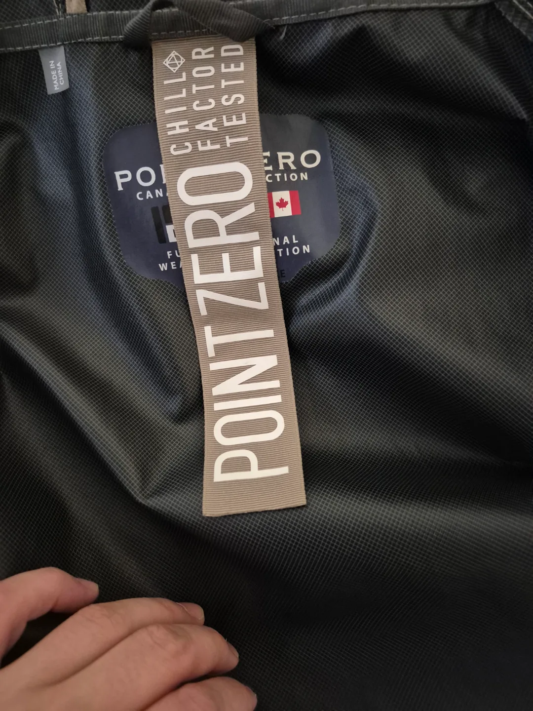 Point Zero Men's Jacket - Size L image indicator(4)