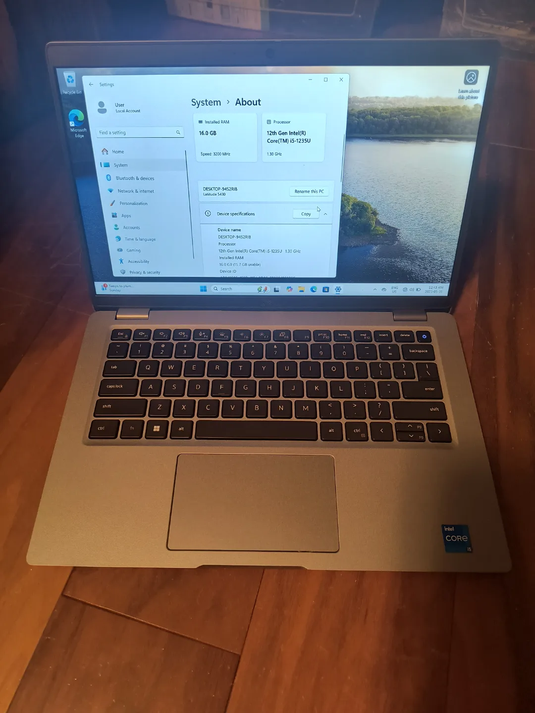 Like New Dell Windows 11 Laptop with SSD, 16GB RAM thumbnail