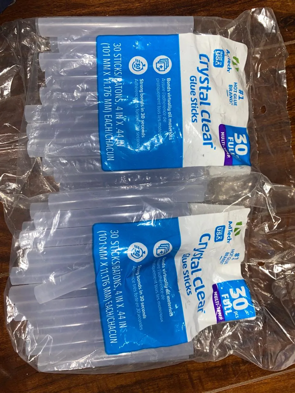 2 Packs of 30 Crystal Clear Glue Sticks thumbnail