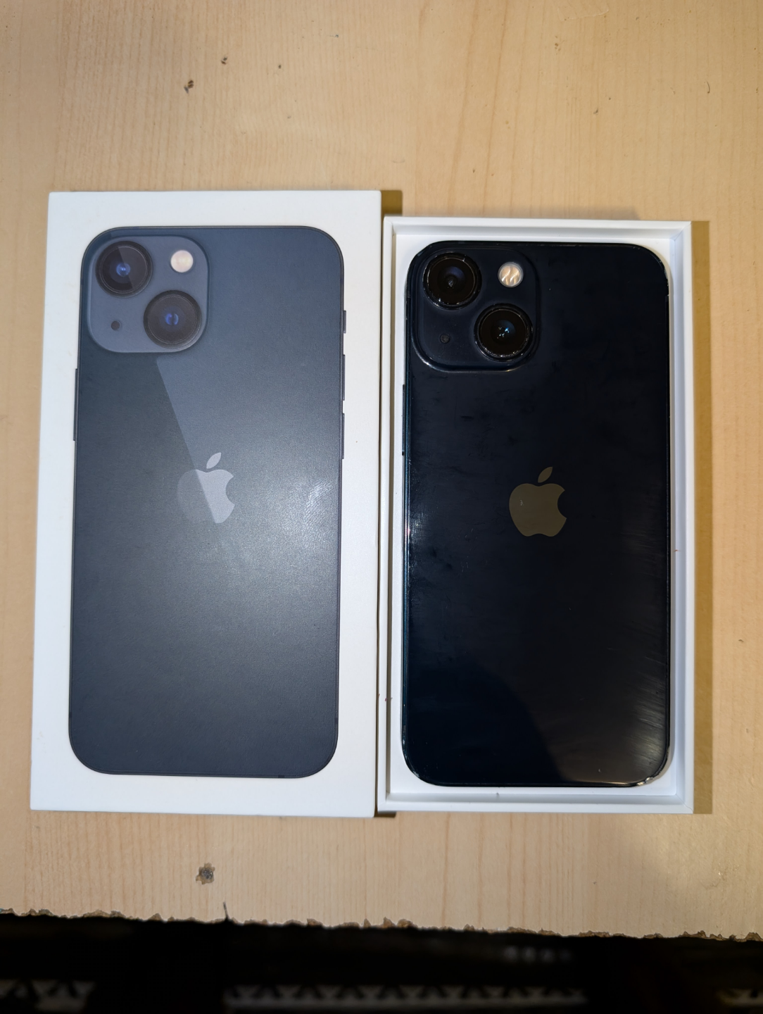 iPhone 13 mini - photo 2