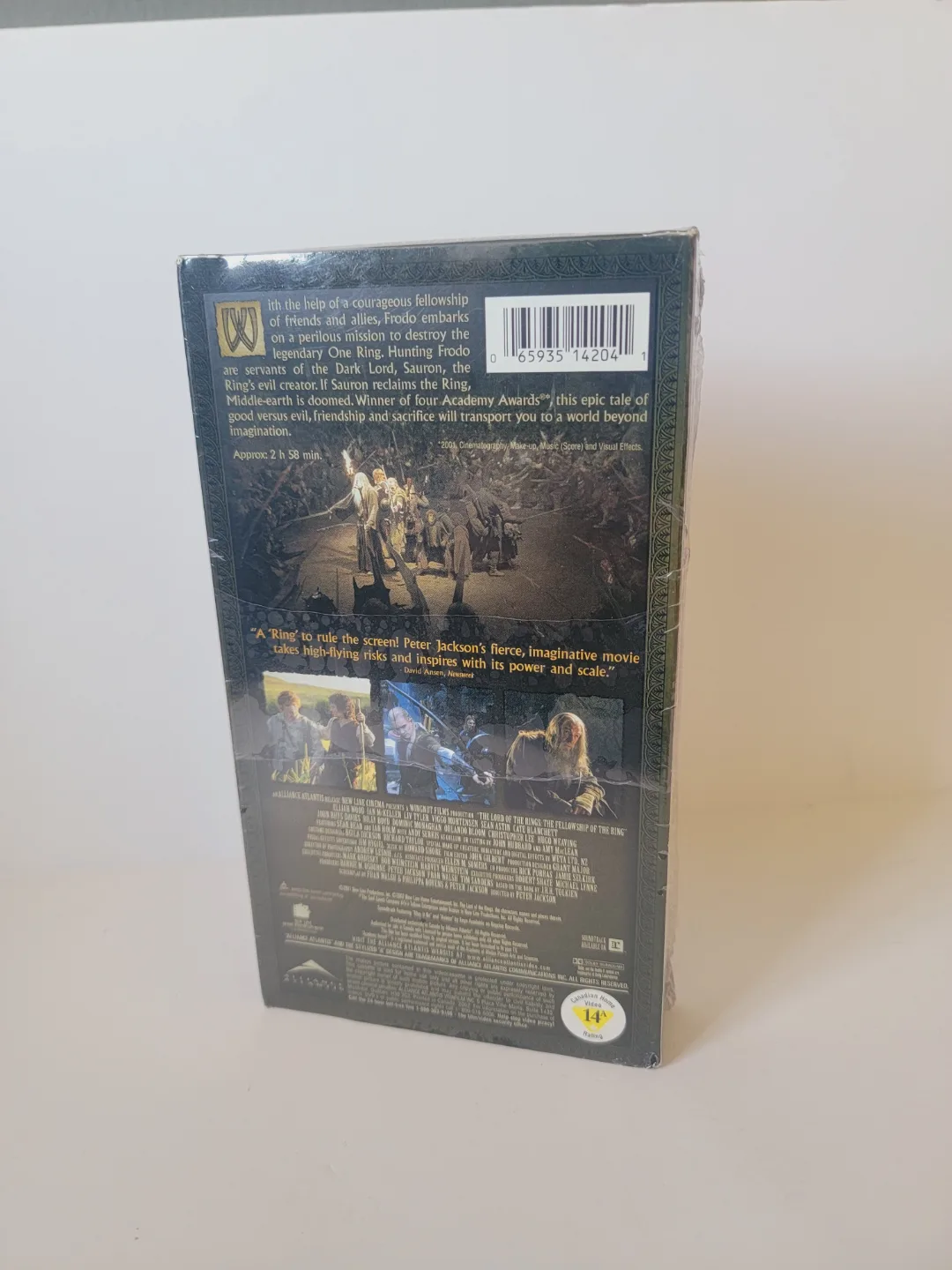 The Lord of the Rings: The Fellowship of the Ring VHS Tape seald image indicator(2)