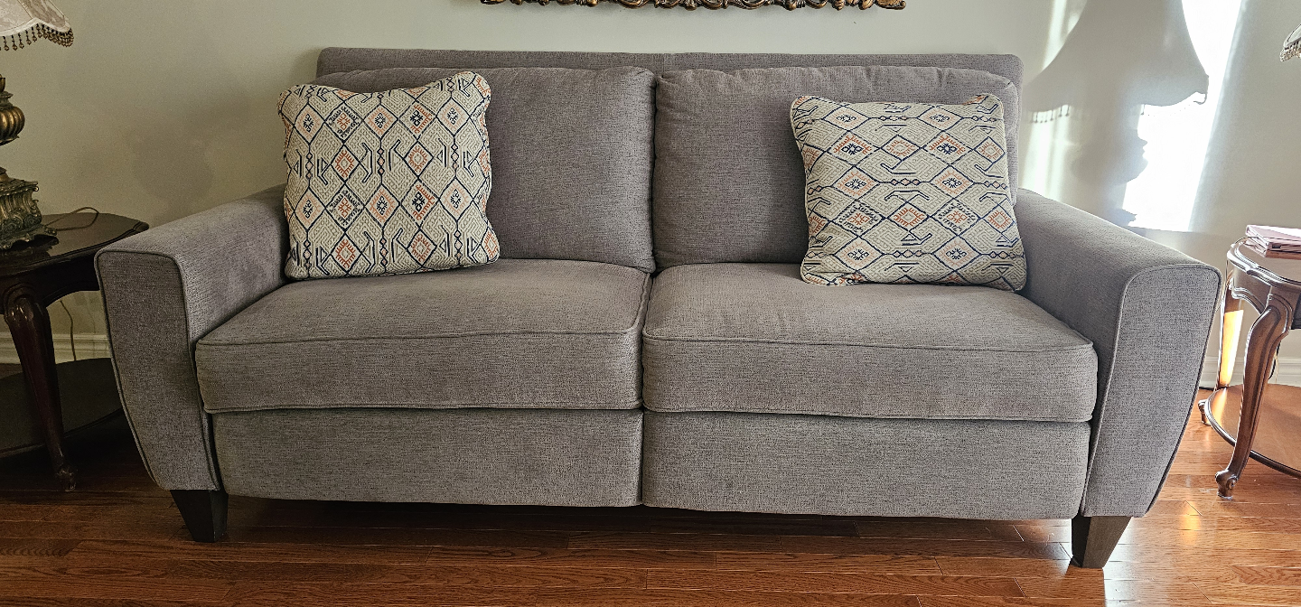 Reclining Loveseat from La-Z-Boy - photo 2