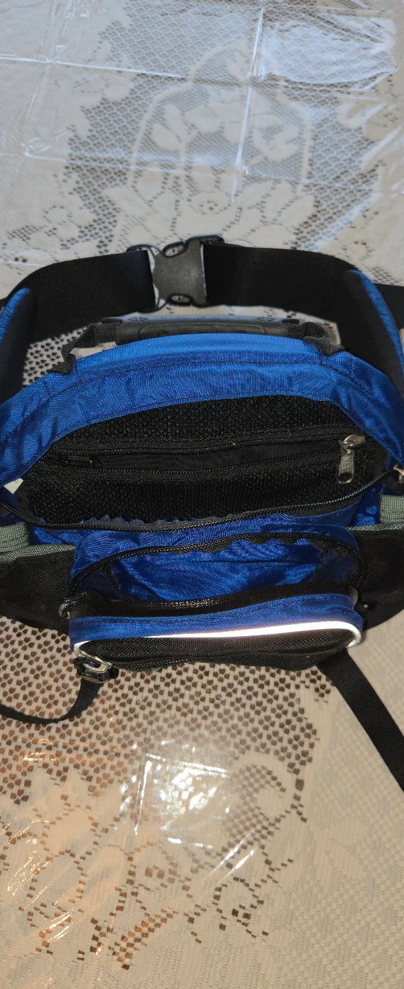High Sierra Hydration Waist Pack - Blue image indicator(2)