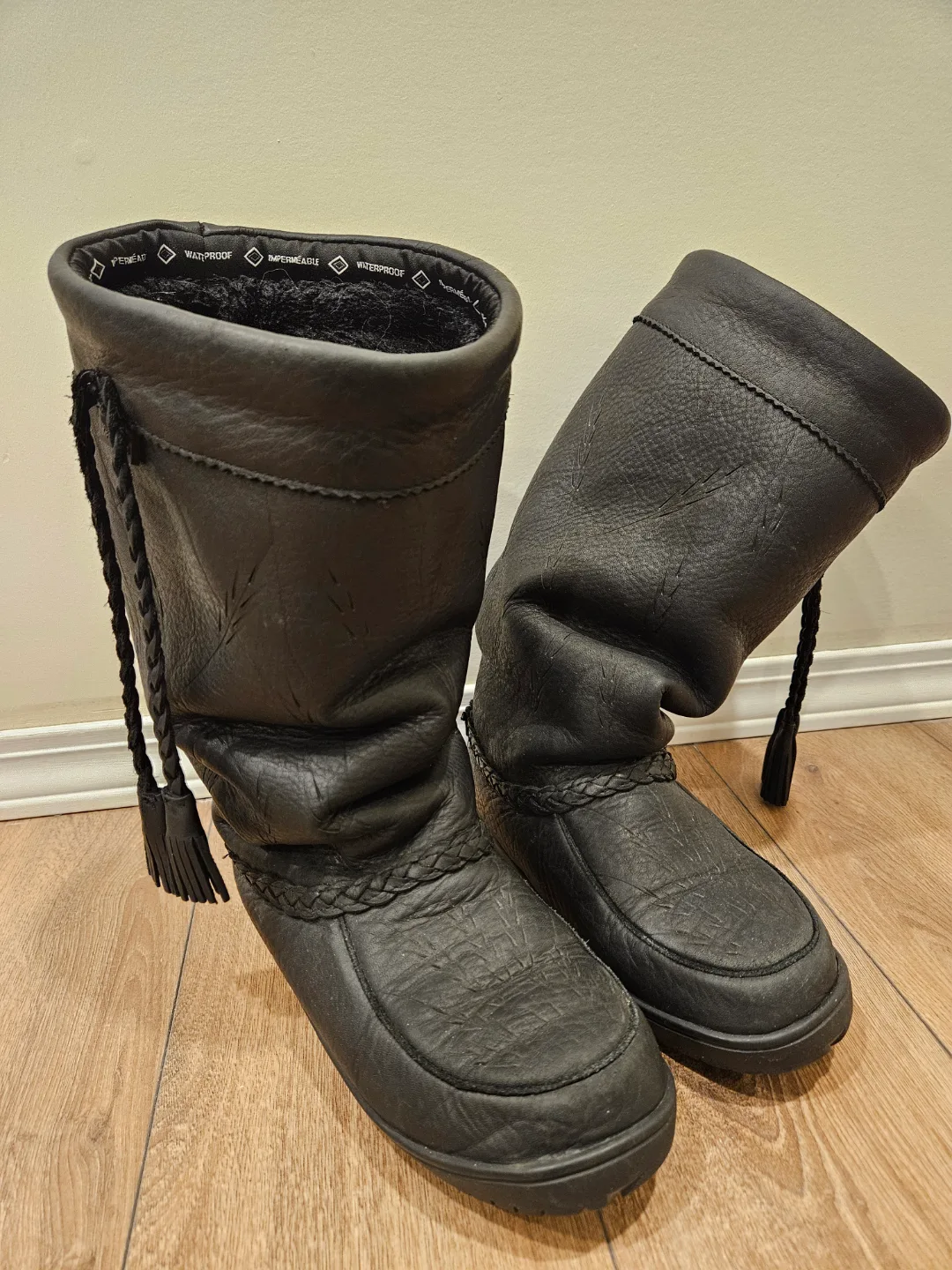 Manitobah Mukluks Tamarack Waterproof Women's Boots thumbnail