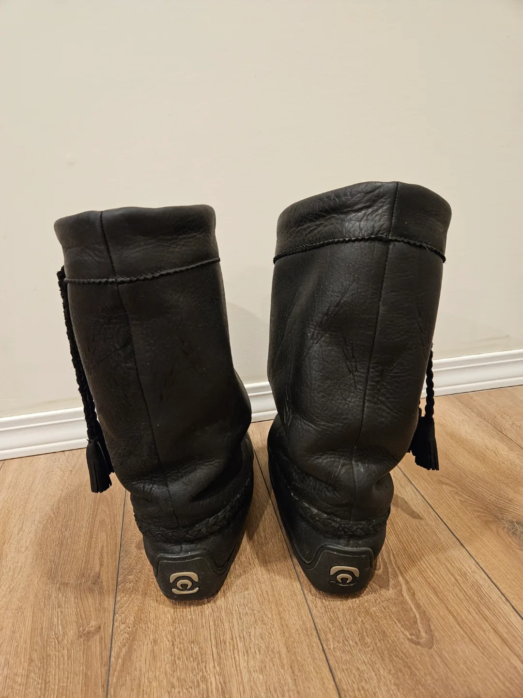 Manitobah Mukluks Tamarack Waterproof Women's Boots image indicator(2)