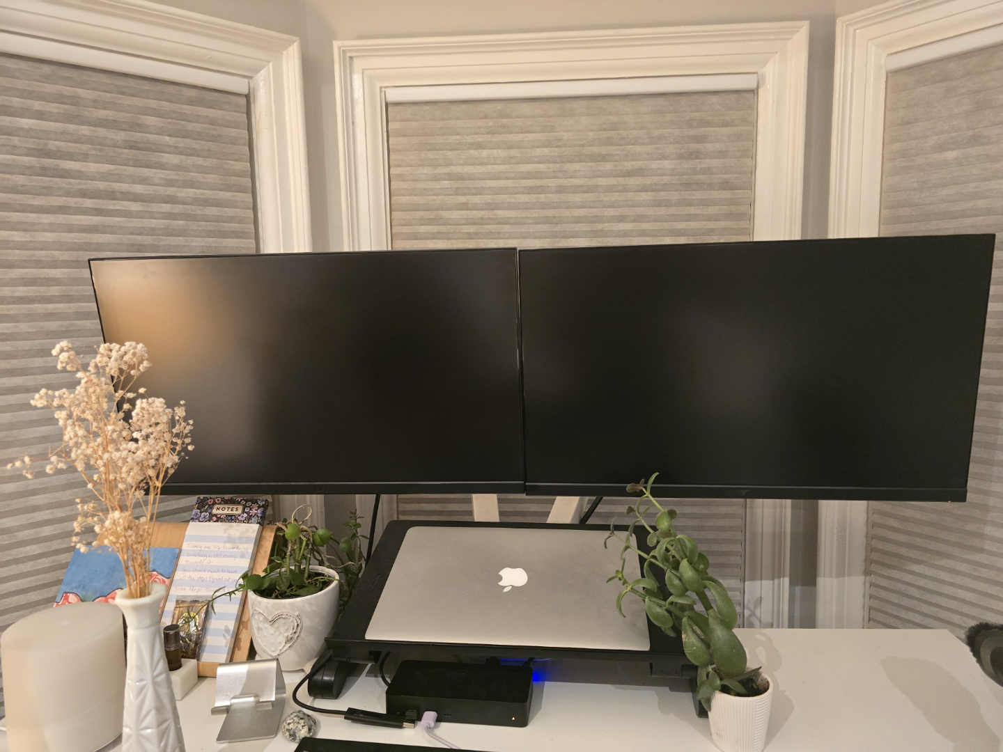 Pair of Acer V247Y LCD Monitors - photo 2