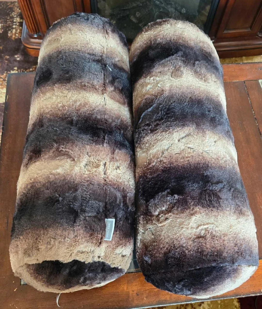 NEW - Pair of Guillaume Home Accent Pillows image indicator(2)