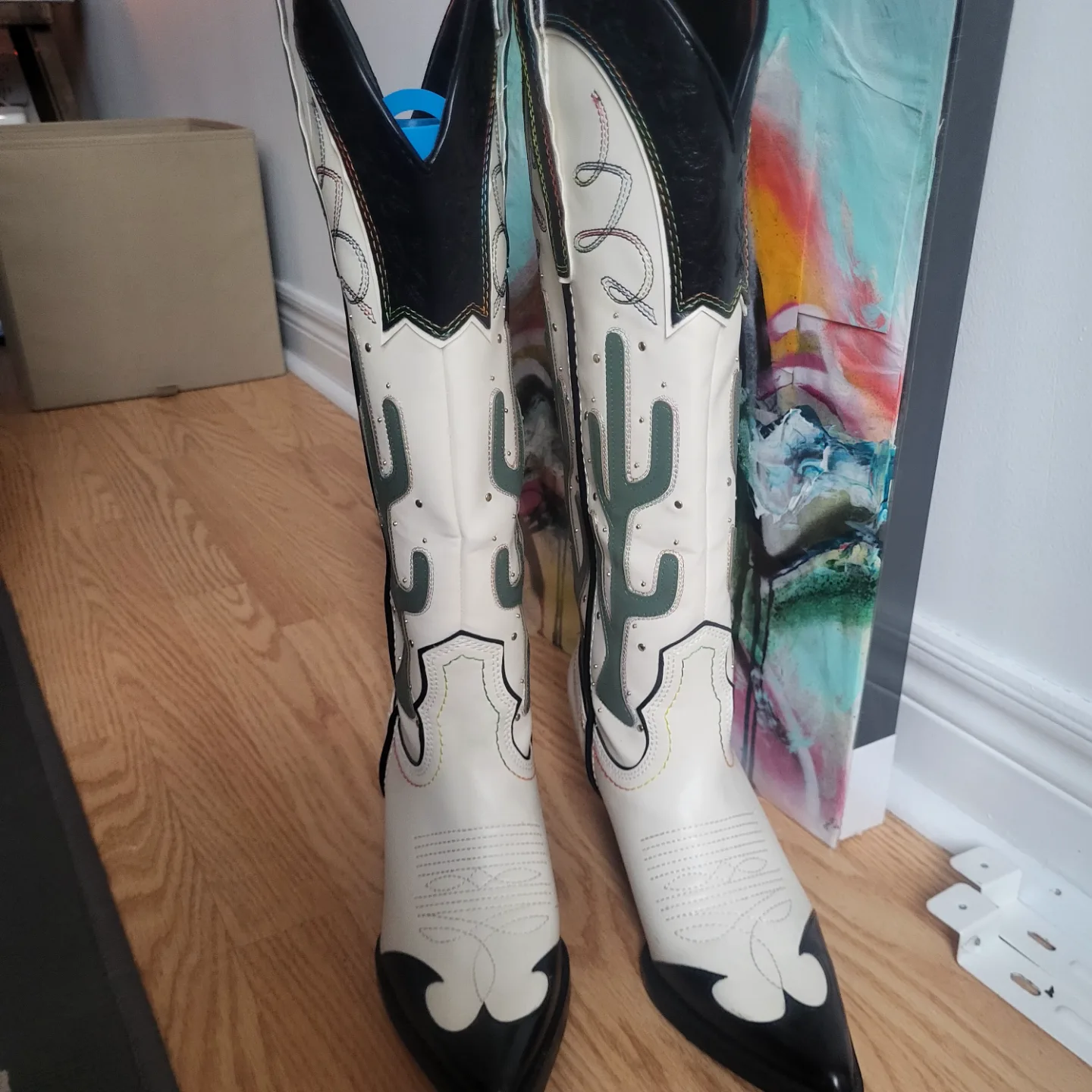 Zara Cactus Embroidered Cowboy Boots image indicator(2)
