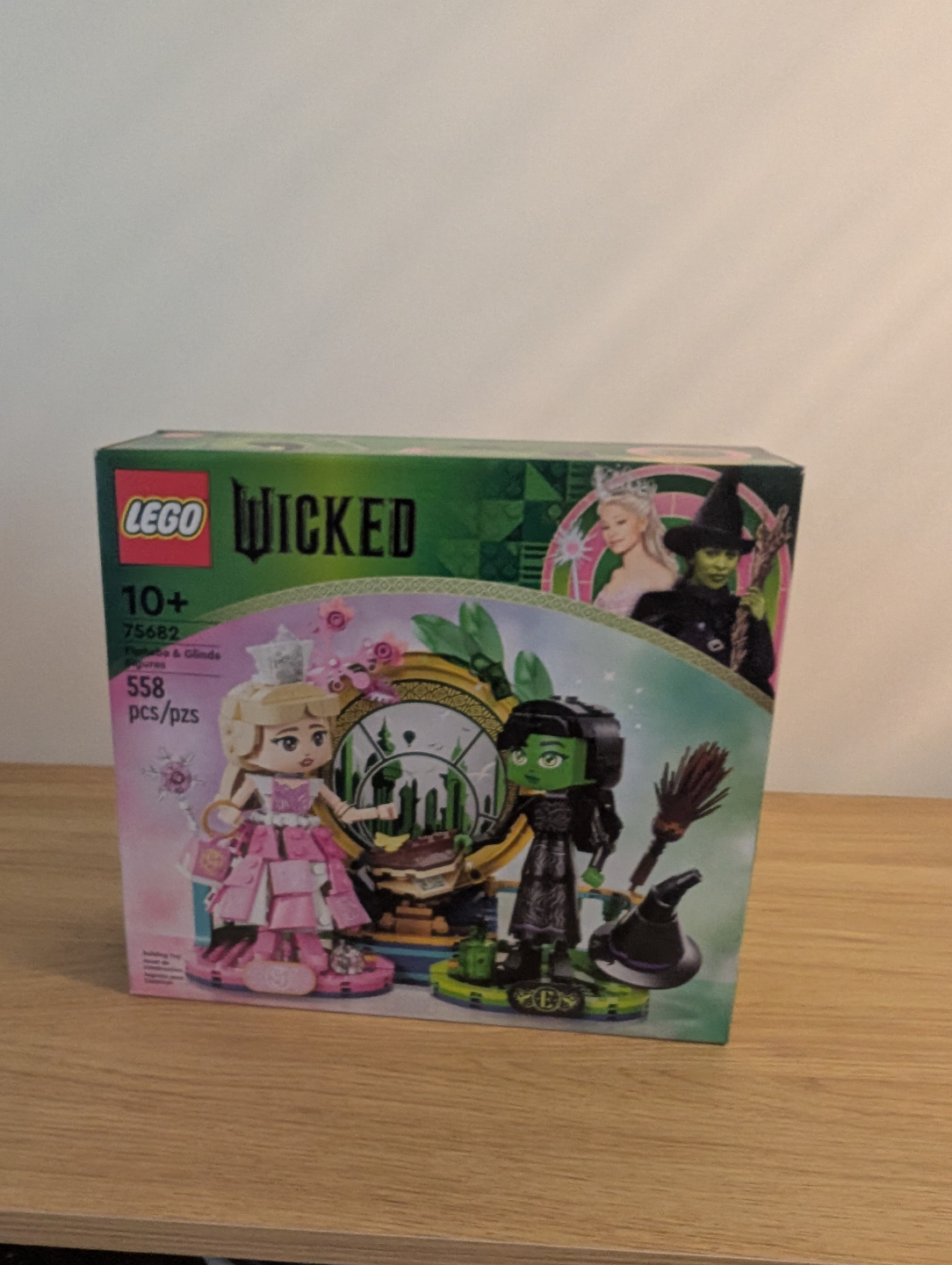 LEGO Wicked Elphaba and Galinda