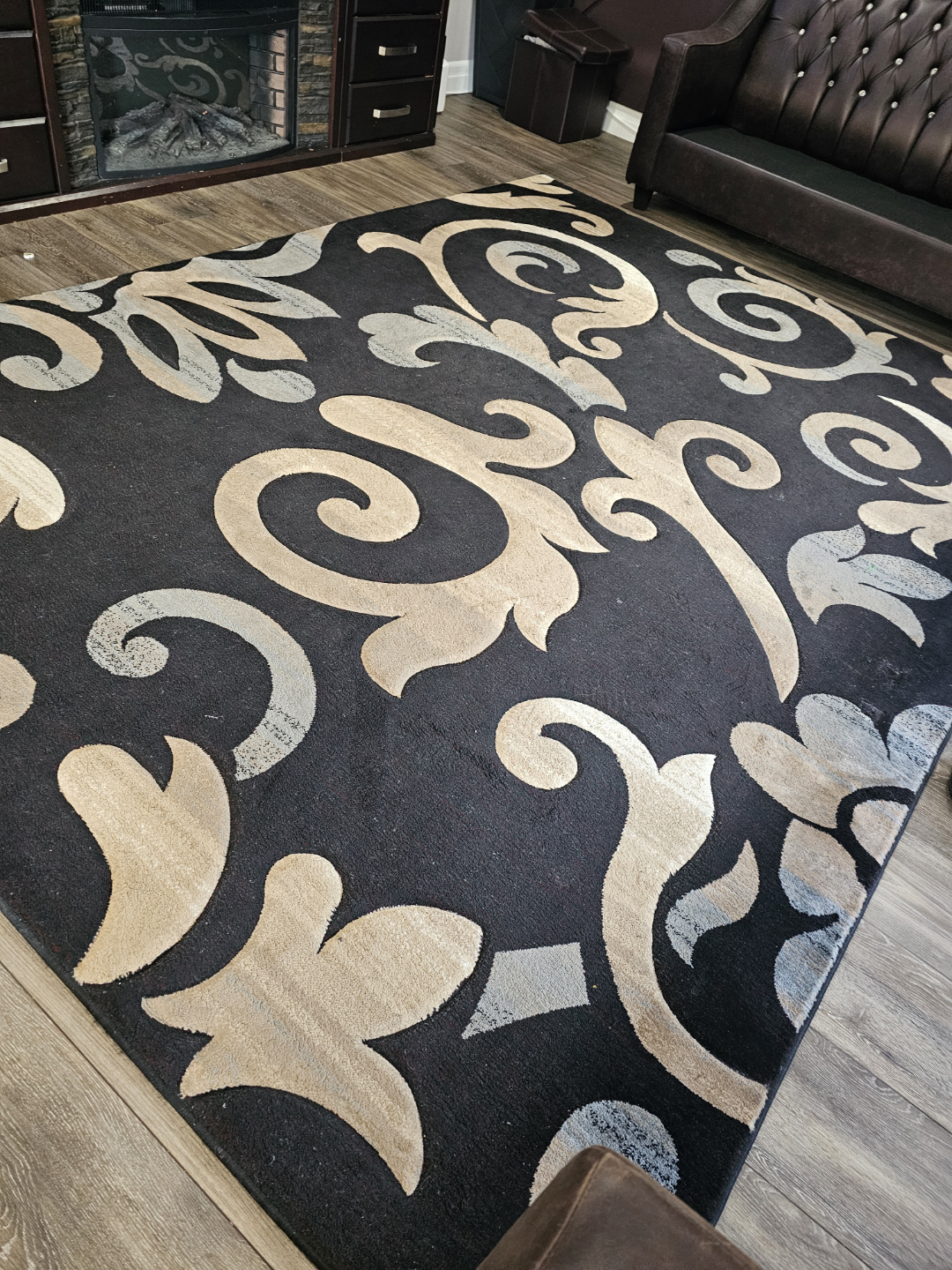 Large Brown and Beige Area Rug - photo 2