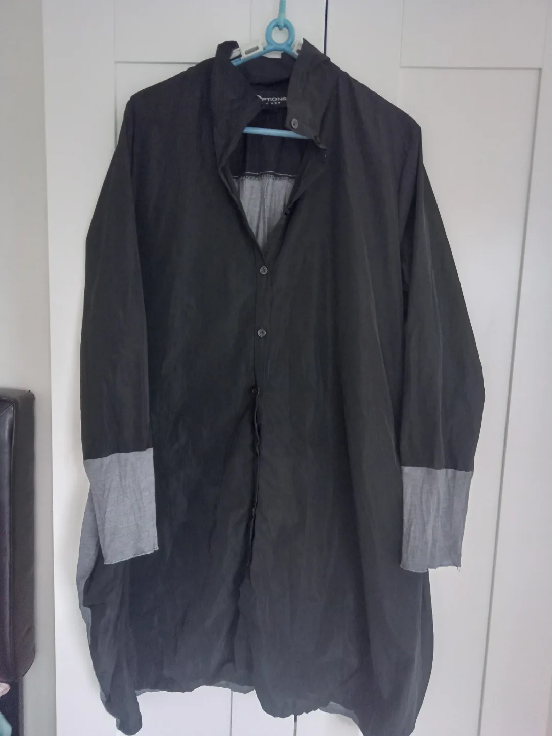 Options For Her Women's Button-Down Shirt, Size Medium thumbnail