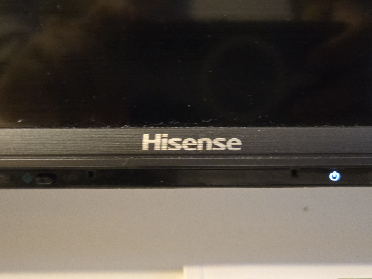 Hisense 55" U6 Series 4K ULED Smart TV - photo 3