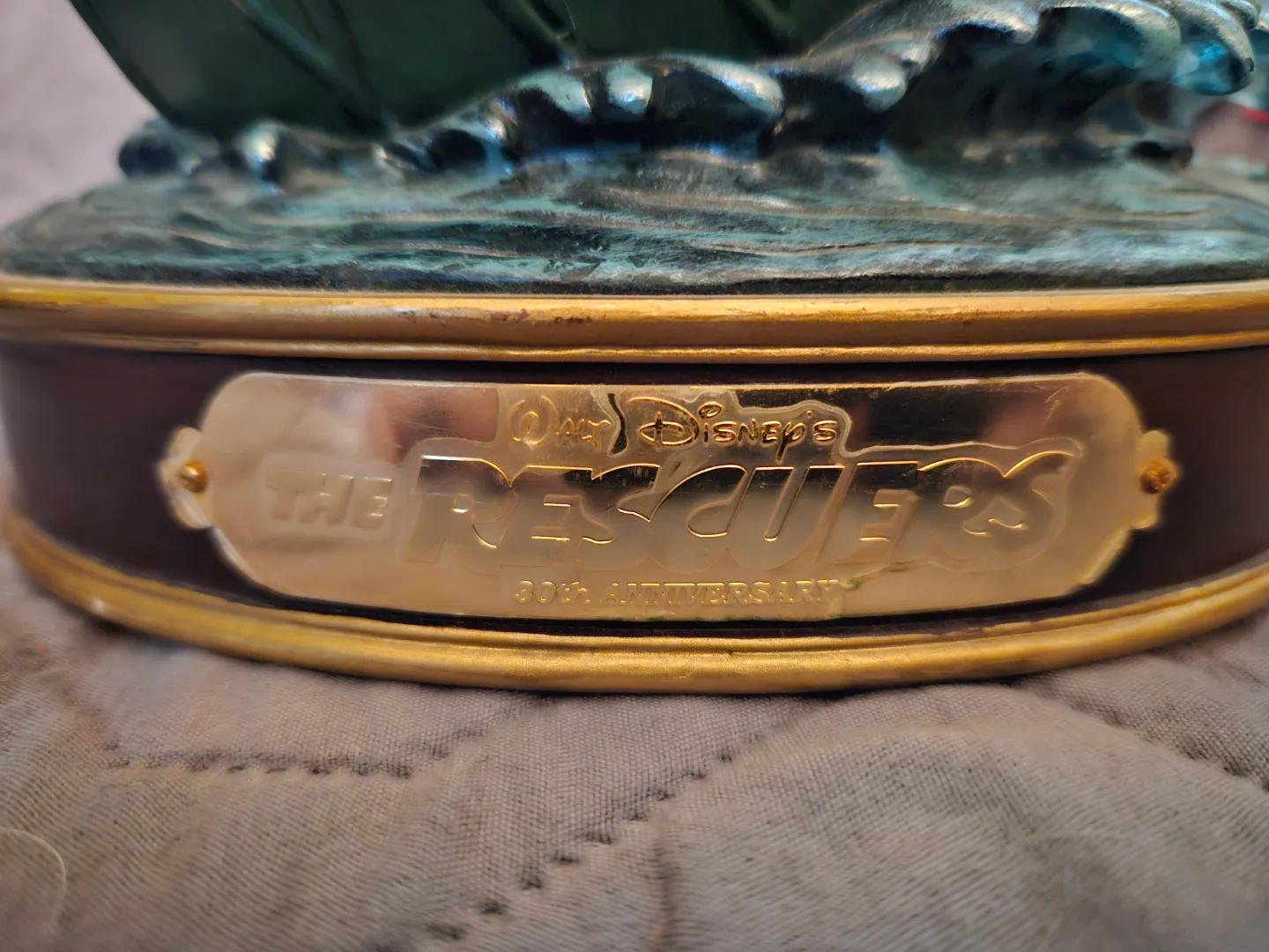 Rescuers Disney Musical SnowGlobe 30th Anniversary Rare image indicator(4)