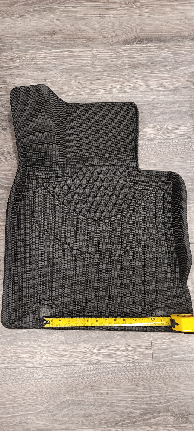 Genesis Cabin Air Filter and Floor Mats - photo 4