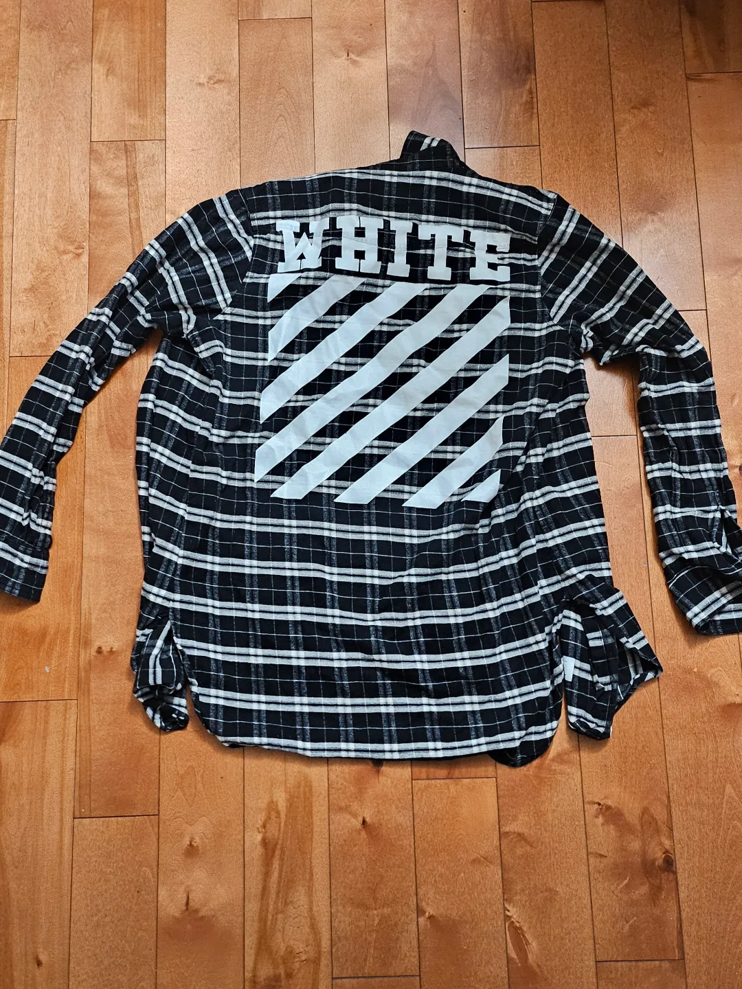 On or Off-White Flannel Shirt - Size XL thumbnail