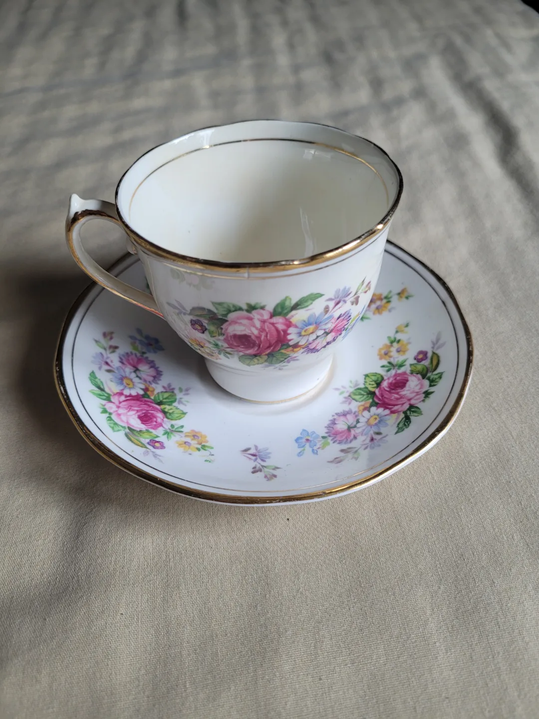 Vintage Salisbury Bone China Demitasse Cup And Saucer – Floral thumbnail