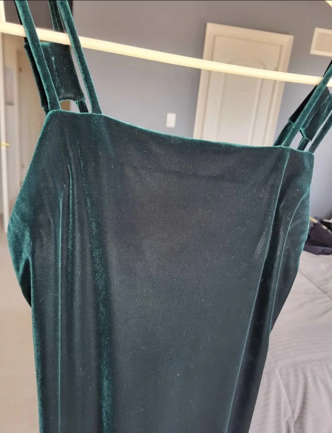 Dark Green Velvet Mini Dress image indicator(3)