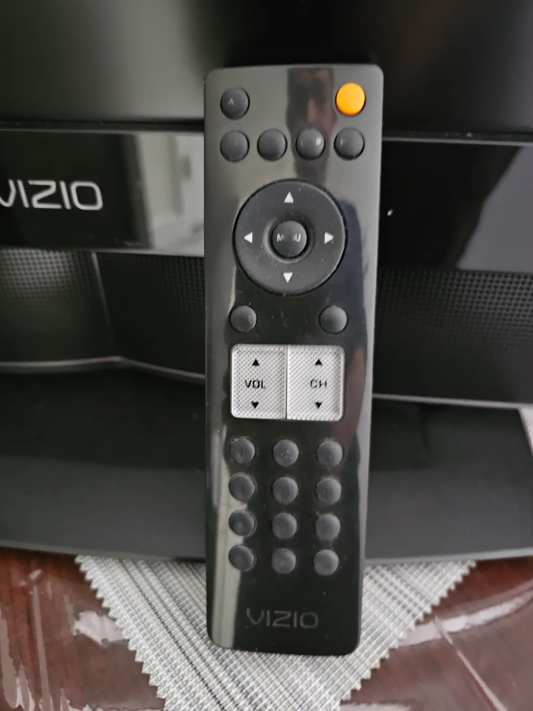 Vizio 22" HDTV - Model: VIZIO WV22L HDTV39AA image indicator(4)