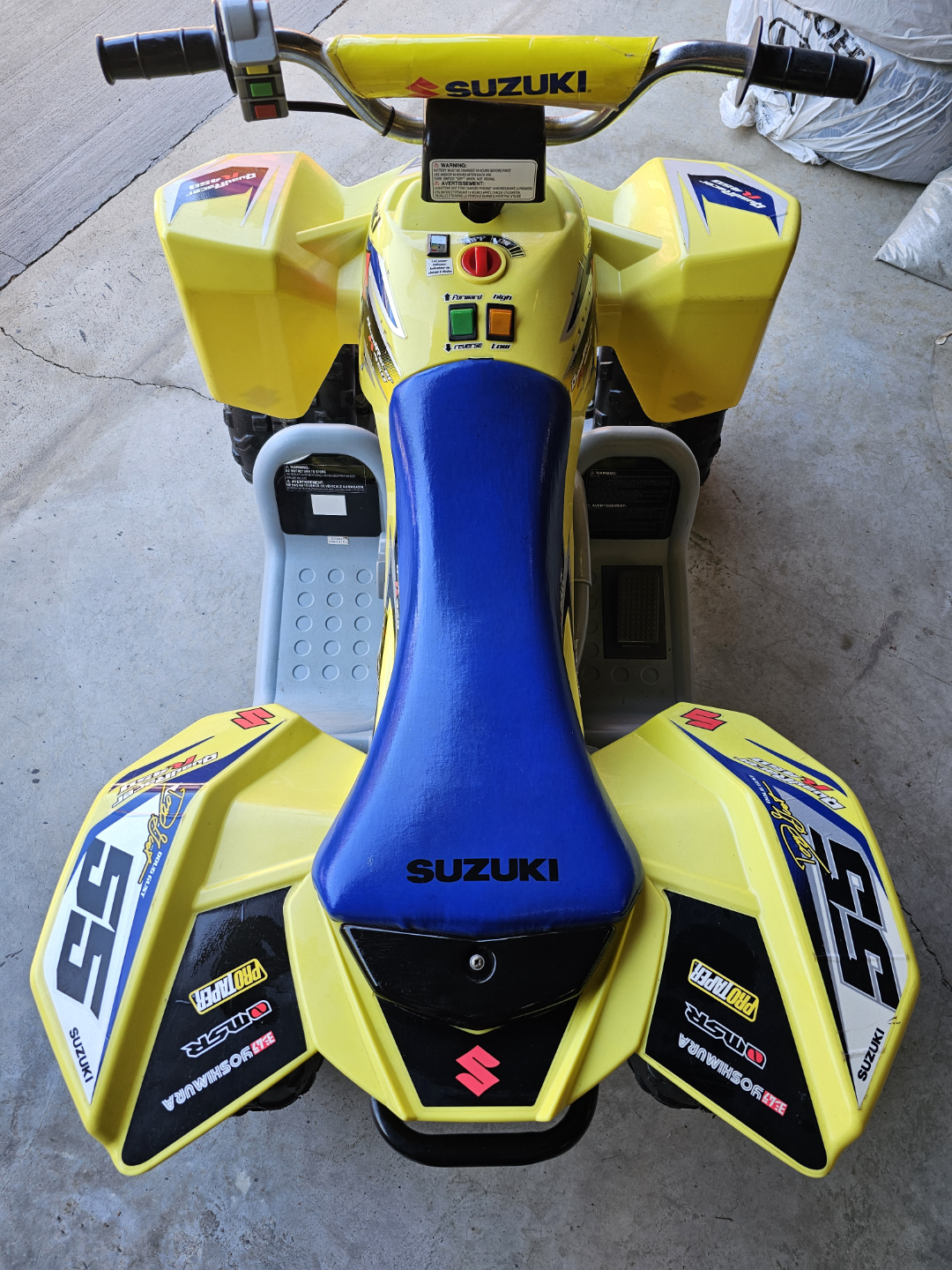 Suzuki QuadRacer 6-Volt Battery-Powered Ride-On Toy