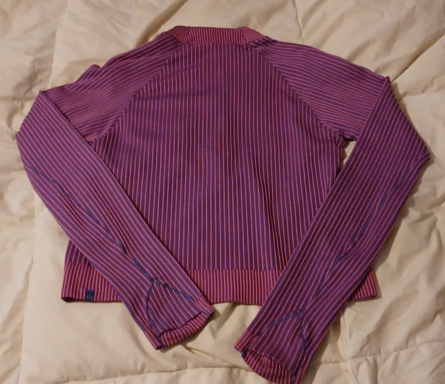 Lululemon Metal Vent Tech 1/2 Zip Crop Top image indicator(3)