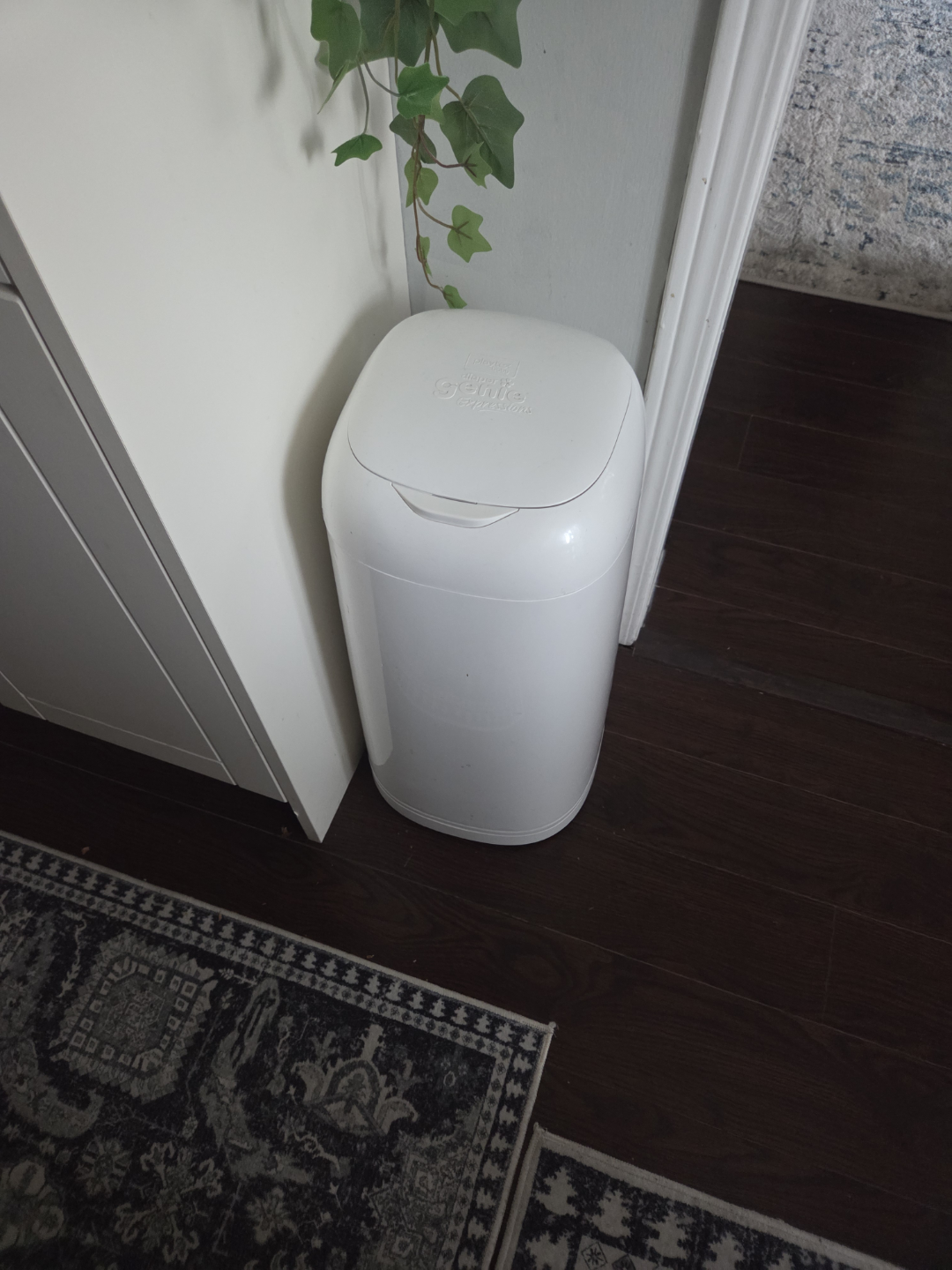 Diaper Genie Elite Diaper Pail - White