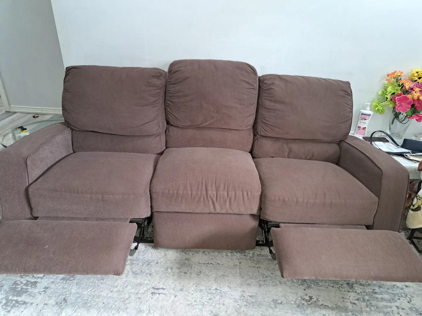 Brown Reclining Sofa image indicator(4)