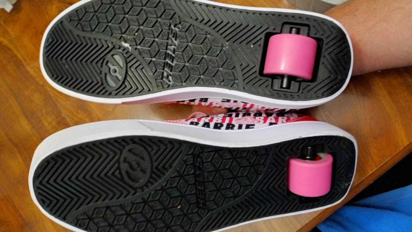 Heelys Barbie Roller Shoes - photo 4