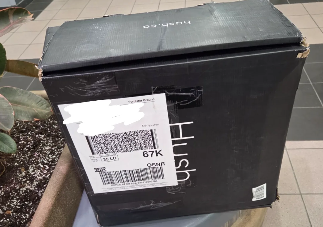 Hush Weighted Blanket - White - Excellent Condition image indicator(5)