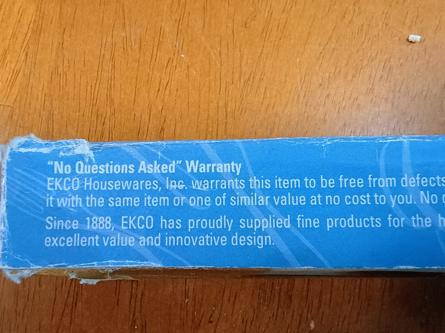 EKCO Housewares Bread Slicer with Wood Handle image indicator(3)