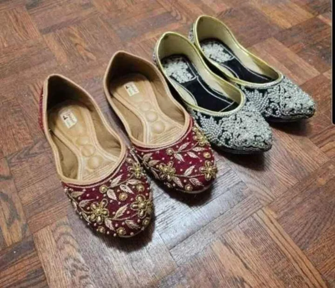 Women's flats khussa jutti shoes thumbnail